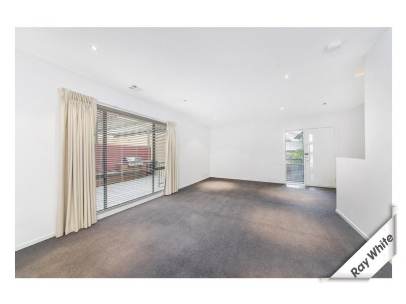 24/215 Aspinall Street, Watson ACT 2602
