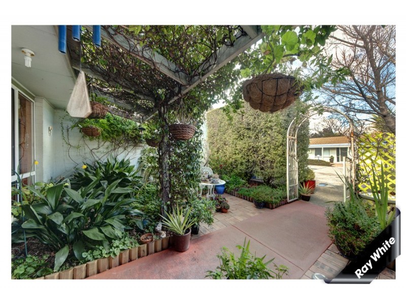 6/9 Ferry Place, Gordon ACT 2906