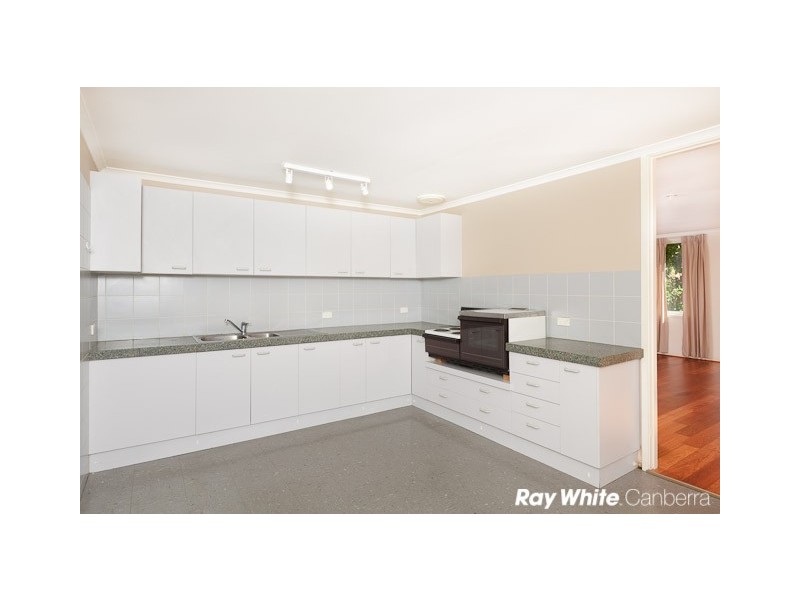 5 CUMBRAE PLACE, Kambah ACT 2902
