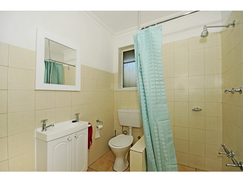 16/22 Mowatt Street, Queanbeyan NSW 2620