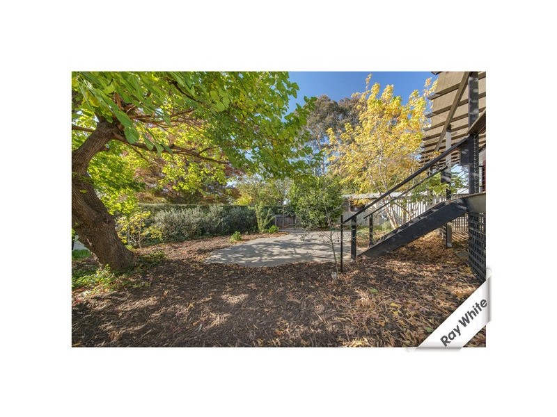 4 BYRNES PLACE, Curtin ACT 2605