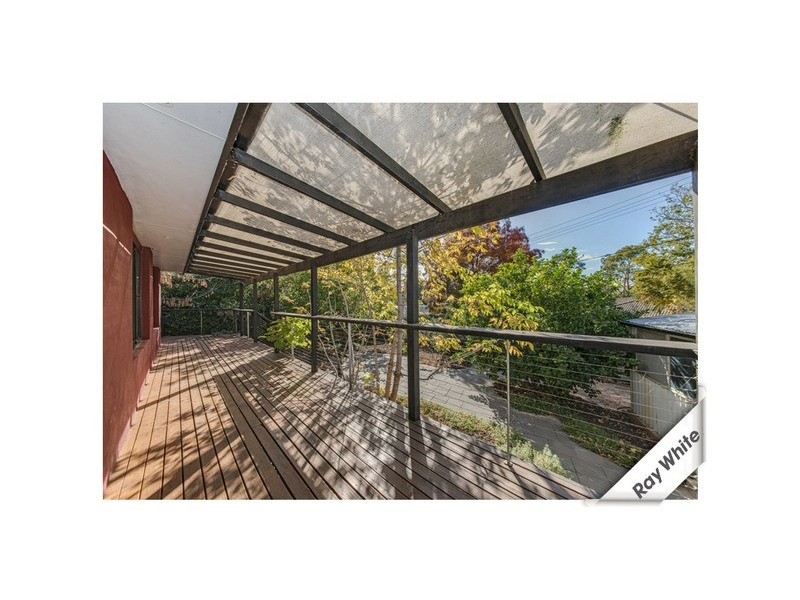 4 BYRNES PLACE, Curtin ACT 2605