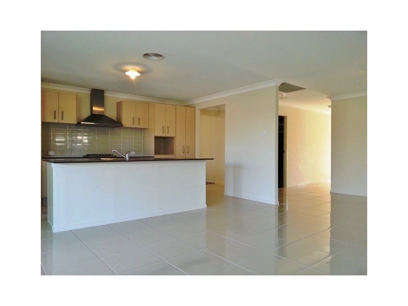 7 ELPHICK PLACE, Bonner ACT 2914