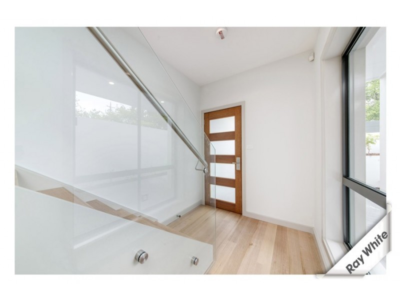 12 Kitchener Street, Hughes ACT 2605