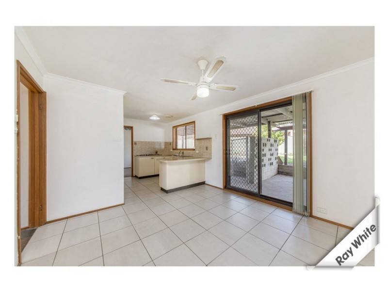 82 Rischbieth Crescent, Gilmore ACT 2905