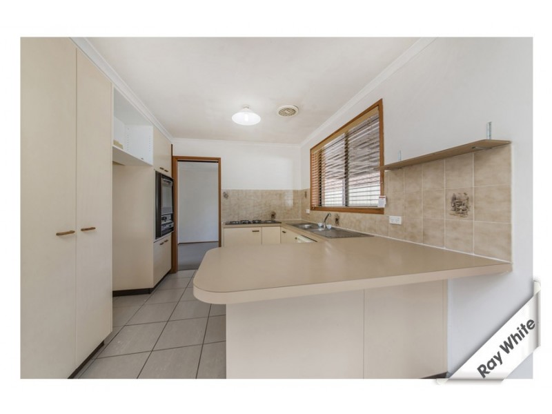 82 Rischbieth Crescent, Gilmore ACT 2905