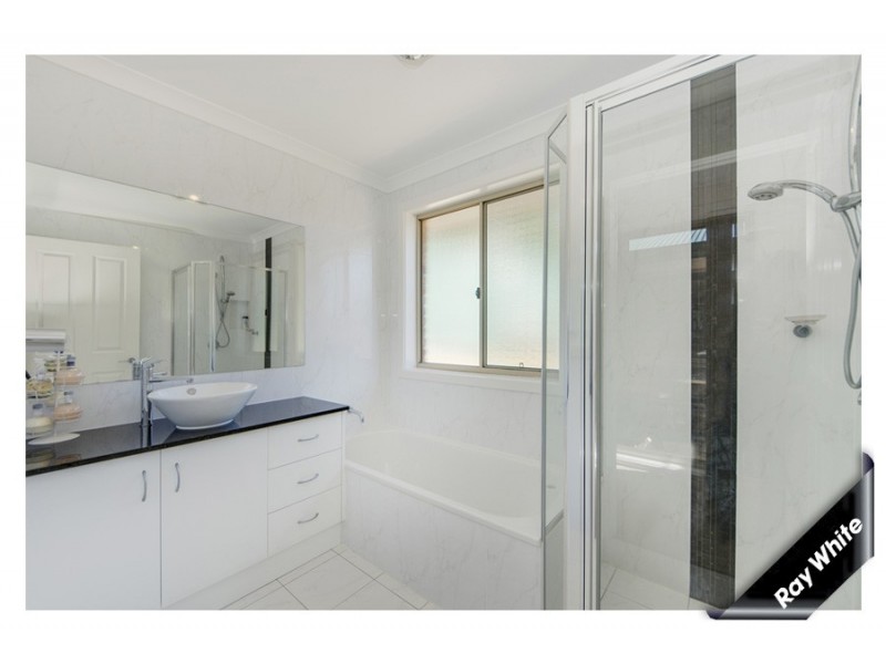 3 TALPA ROAD, Googong NSW 2620