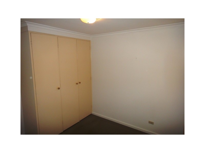 1/7 Mcgee Place, Pearce ACT 2607