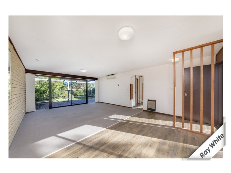 27 GODDARD CRESCENT, Holt ACT 2615