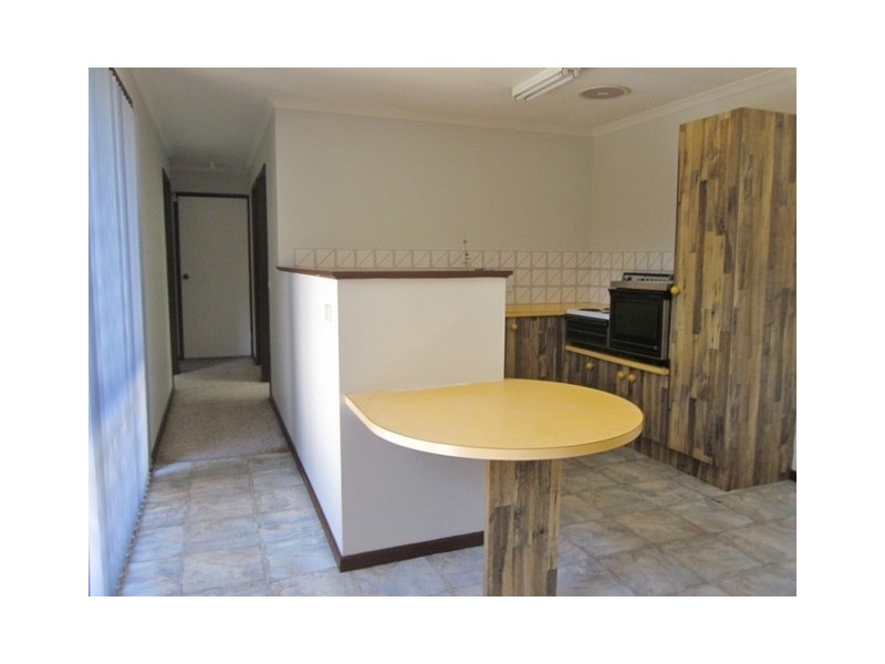 13 LEVINE STREET, Evatt ACT 2617