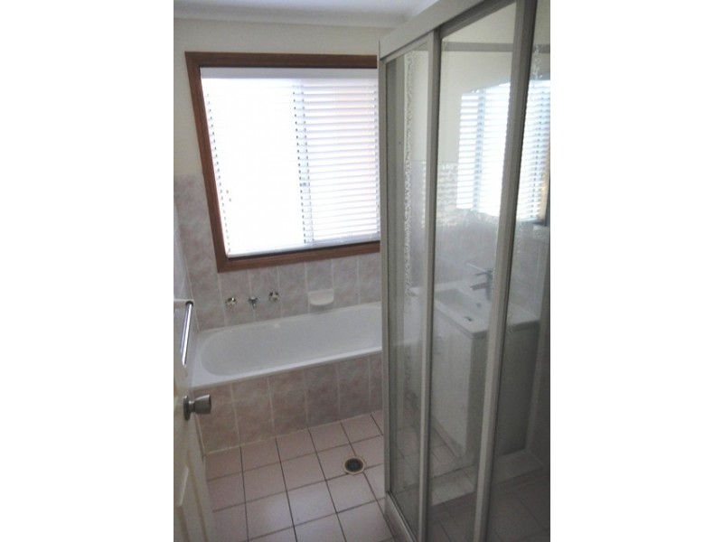 4 Richardson Circuit, Conder ACT 2906
