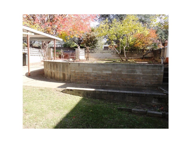 16 Banks Street, Yarralumla ACT 2600