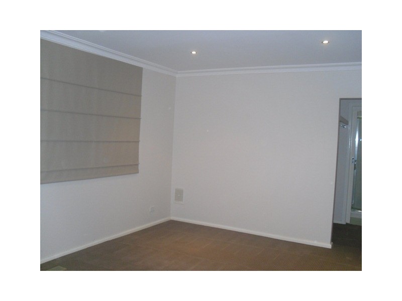 151 STRICKLAND CRESCENT, Deakin ACT 2600