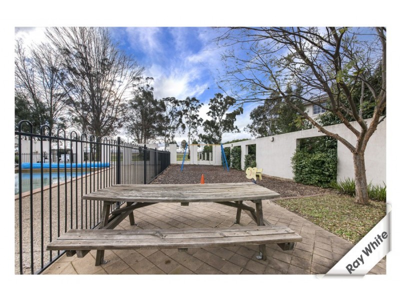 74/20 Federal Highway, Watson ACT 2602