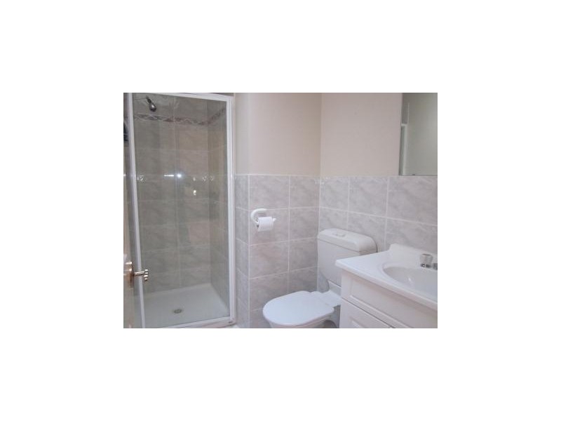 8/3 BARRINGTON CRESCENT, Amaroo ACT 2914