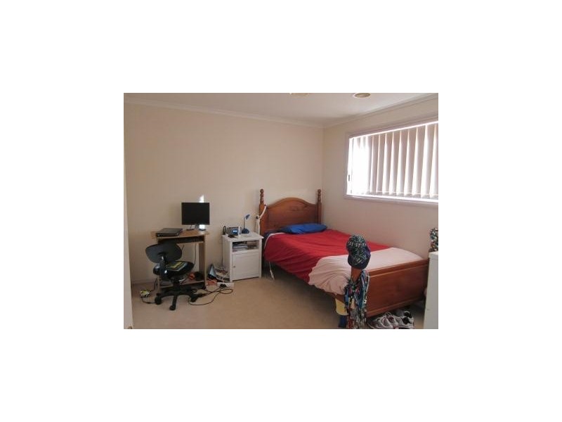 8/3 BARRINGTON CRESCENT, Amaroo ACT 2914