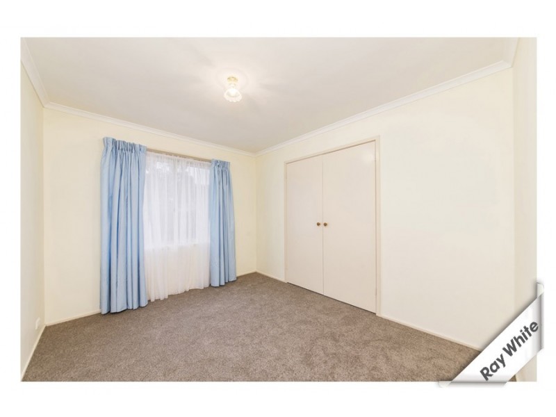 2/5 Nernst Place, Banks ACT 2906