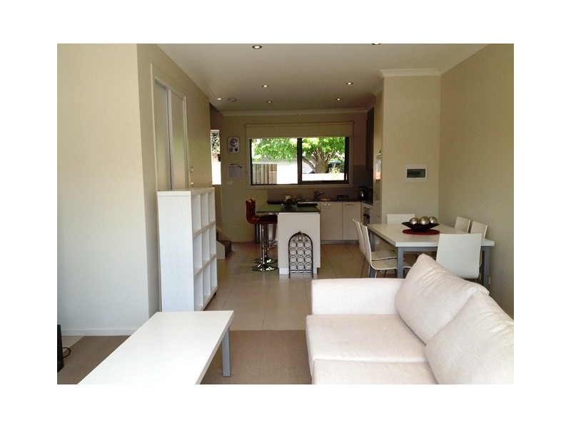 2/58 HURLEY STREET, Mawson ACT 2607