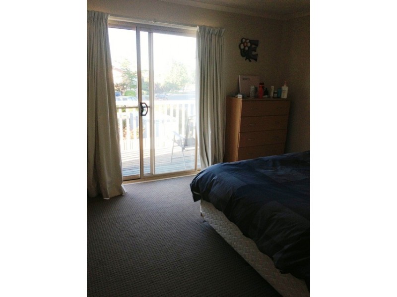 7/14 FEDERAL HIGHWAY, Watson ACT 2602