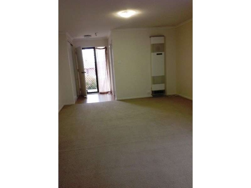 28 HEIGHWAY STREET, Macgregor ACT 2615