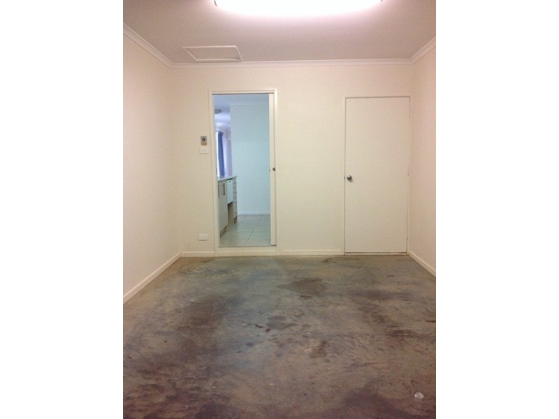 28 HEIGHWAY STREET, Macgregor ACT 2615