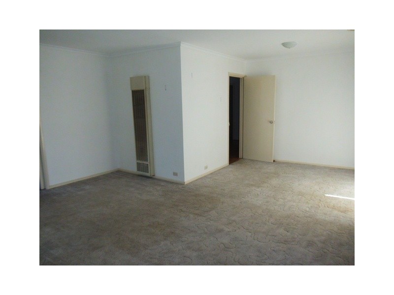 75 ROSS SMITH CRESCENT, Scullin ACT 2614