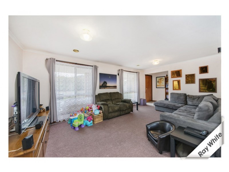 48 Loureiro Street, Conder ACT 2906