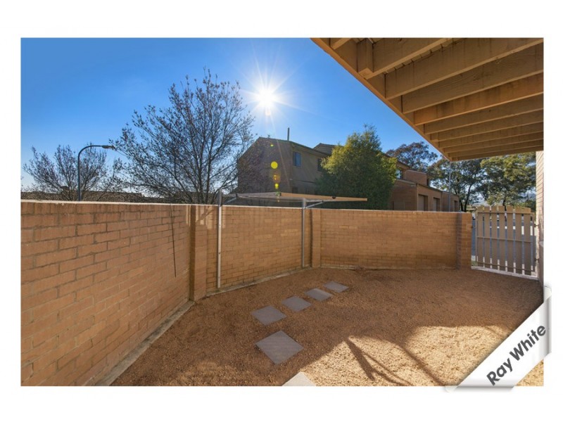 77 Hallen Close, Swinger Hill ACT 2606