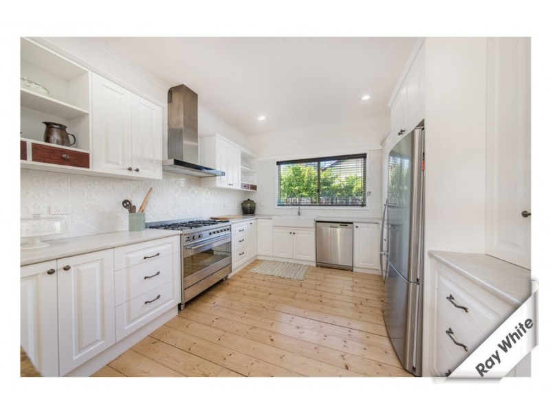 36 Donald Road, Queanbeyan NSW 2620