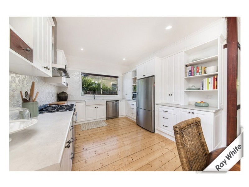 36 Donald Road, Queanbeyan NSW 2620