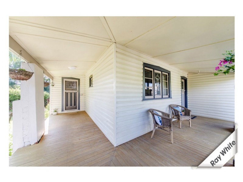 36 Donald Road, Queanbeyan NSW 2620