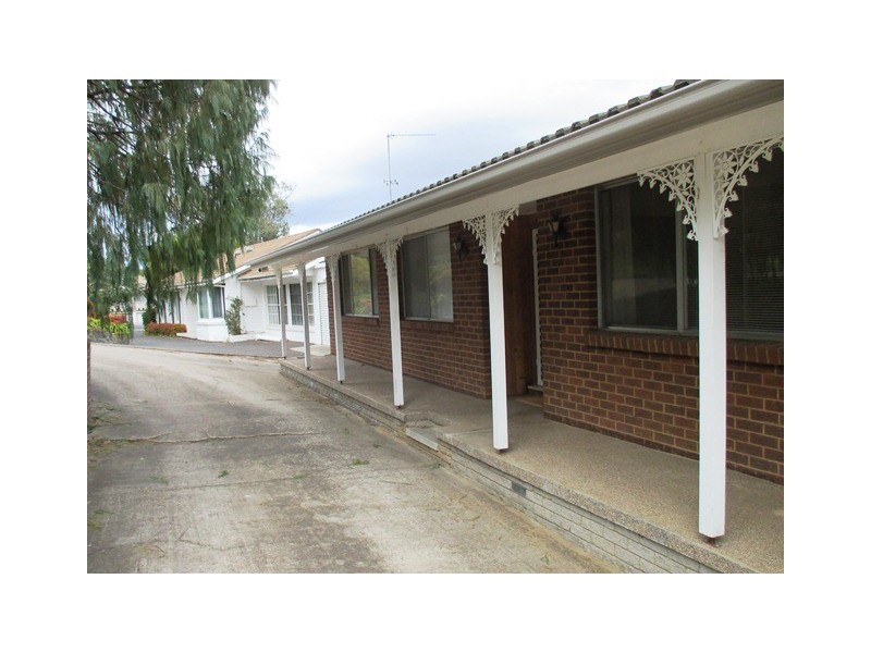 16 ROSEWORTHY CRESCENT, Farrer ACT 2607
