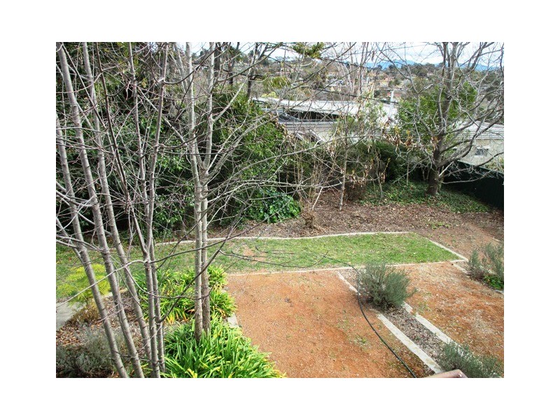 16 ROSEWORTHY CRESCENT, Farrer ACT 2607