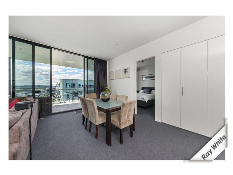 1601/240 ‘Manhattan on the Park’ Bunda Street, City ACT 2601