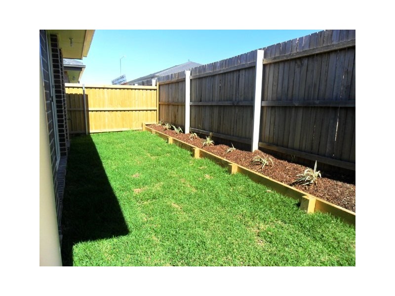 5 MARGARET TUCKER STREET, Bonner ACT 2914