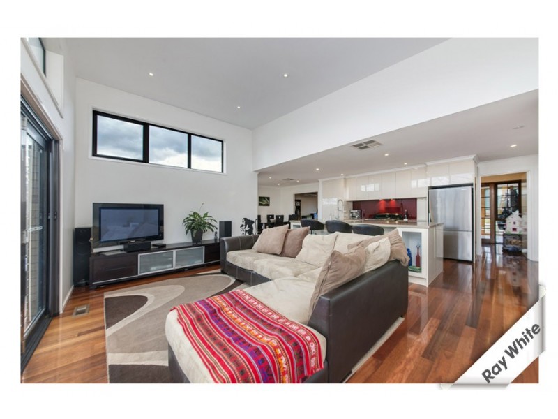 6 Gibb Place, Wanniassa ACT 2903