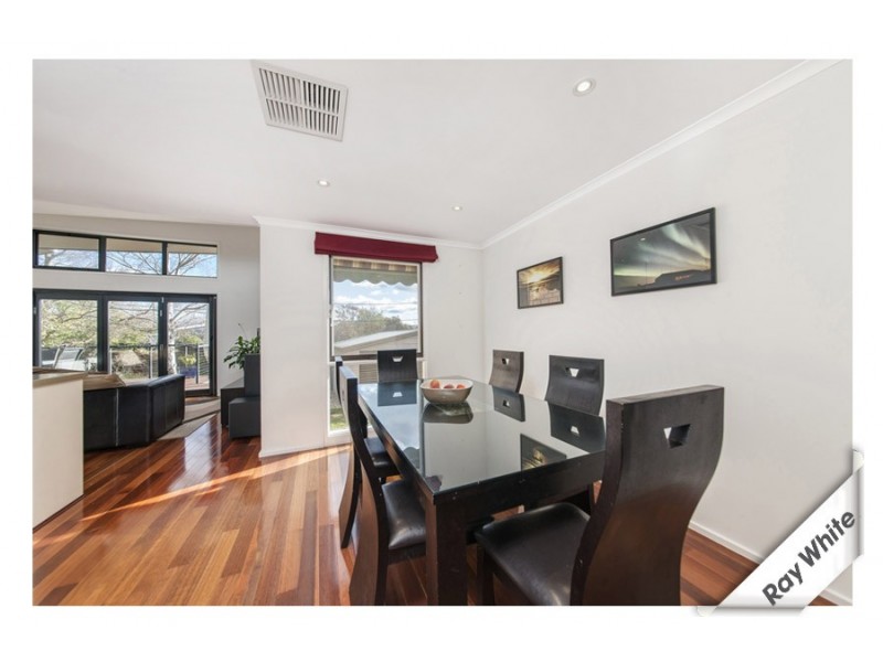 6 Gibb Place, Wanniassa ACT 2903