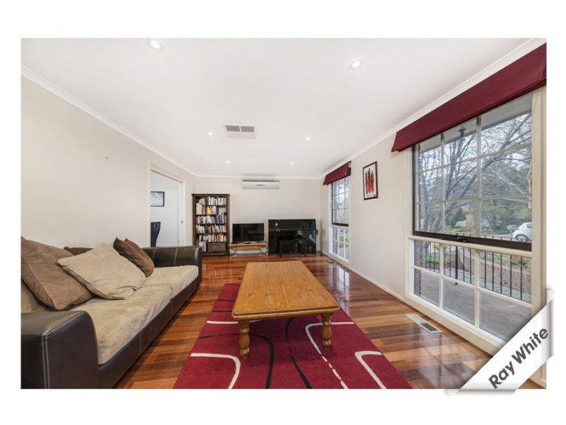 6 Gibb Place, Wanniassa ACT 2903
