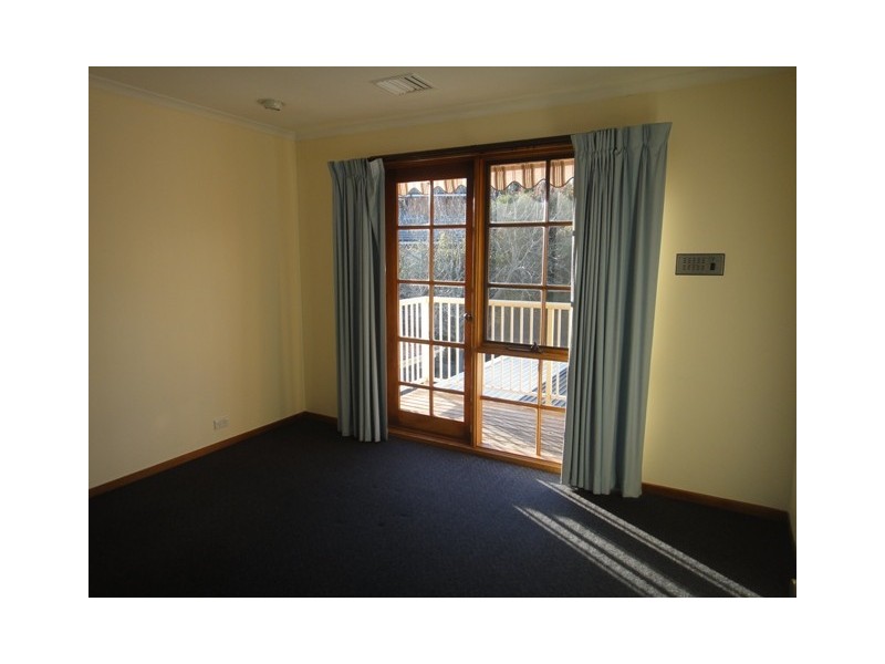 13 Numeralla Street, O’malley ACT 2606