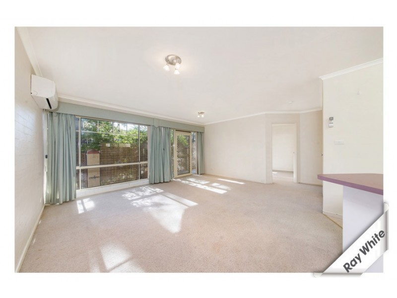 2/140 Port Jackson Circuit, Phillip ACT 2606