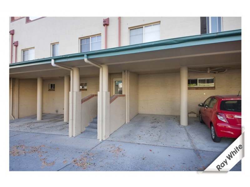 2/140 Port Jackson Circuit, Phillip ACT 2606
