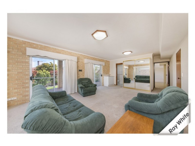 9 Story Place, Isaacs ACT 2607