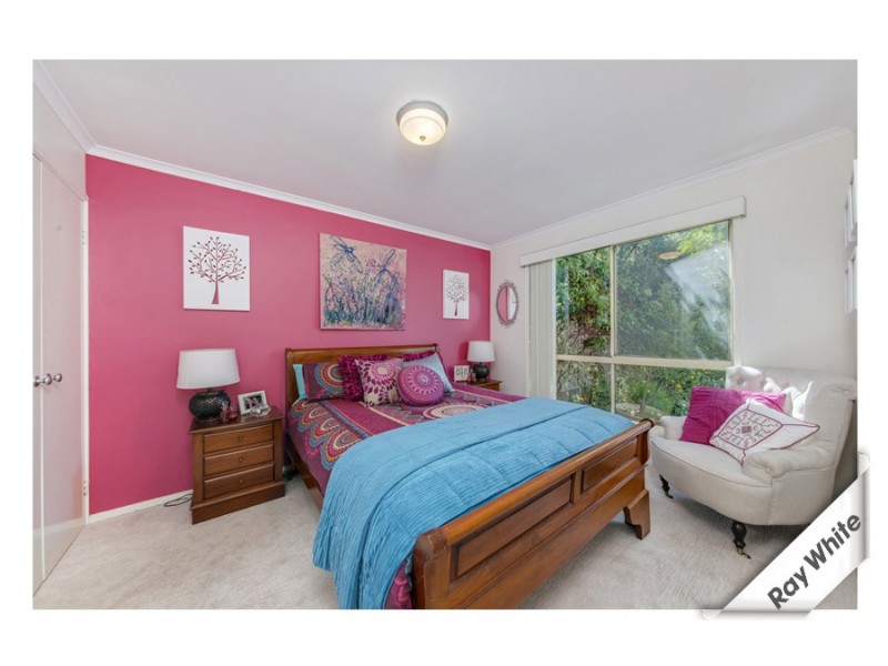 18 Chipperfield Circuit, Gordon ACT 2906