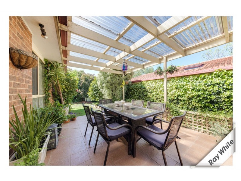 18 Chipperfield Circuit, Gordon ACT 2906