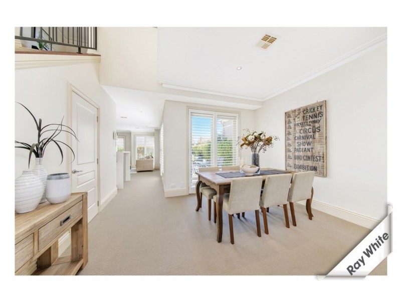 2/10 Hutchins Street, Yarralumla ACT 2600
