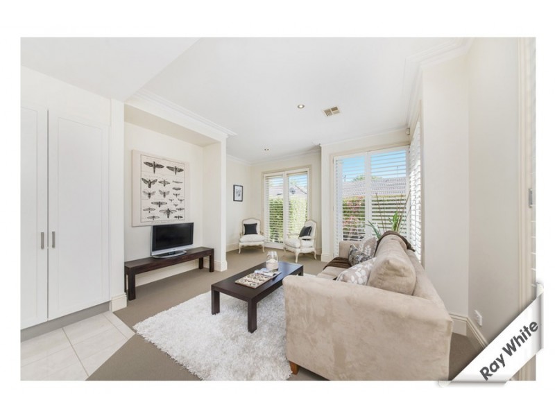 2/10 Hutchins Street, Yarralumla ACT 2600