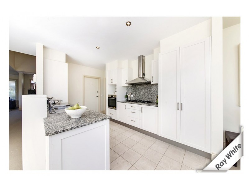 2/10 Hutchins Street, Yarralumla ACT 2600