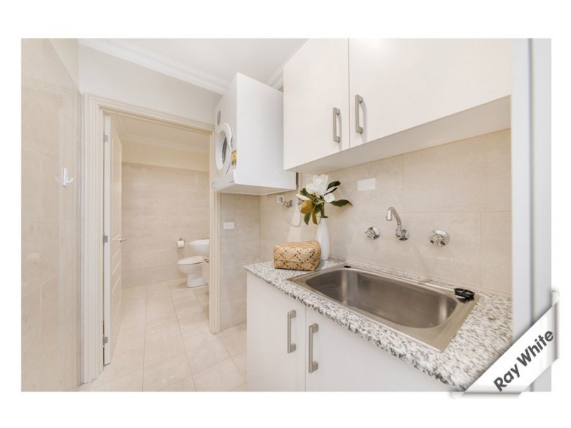 2/10 Hutchins Street, Yarralumla ACT 2600