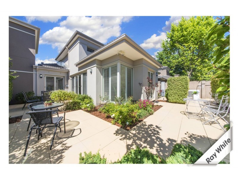 2/10 Hutchins Street, Yarralumla ACT 2600