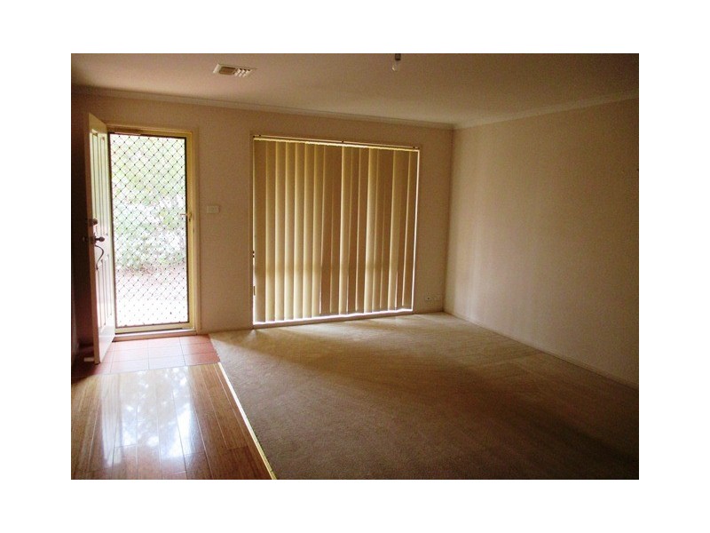 7/92 Casey Crescent, Calwell ACT 2905